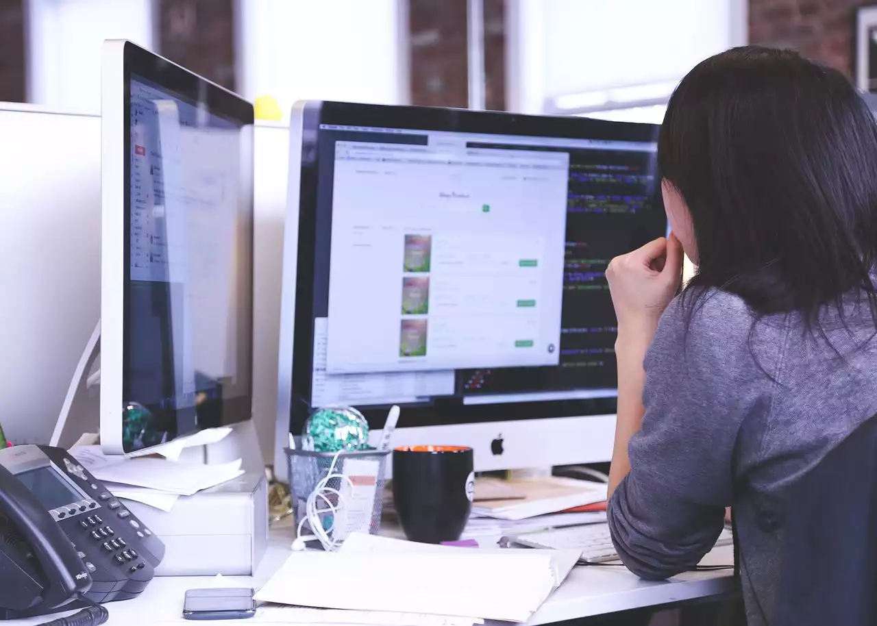 Understanding the Relationship Between SEO and Digital Marketing