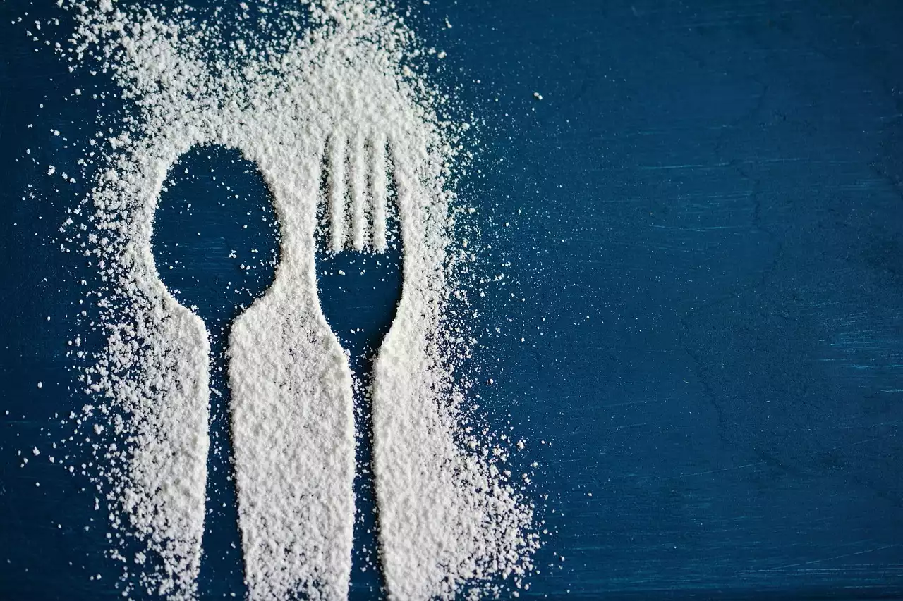 O impacto do açúcar na perda de peso e como reduzir a ingestão de açúcar